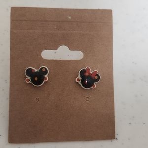 Disney Christmas mickey and minnie earrings new